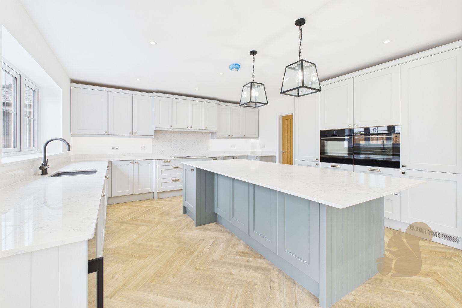 Kitchen - Hunters Grove.jpg